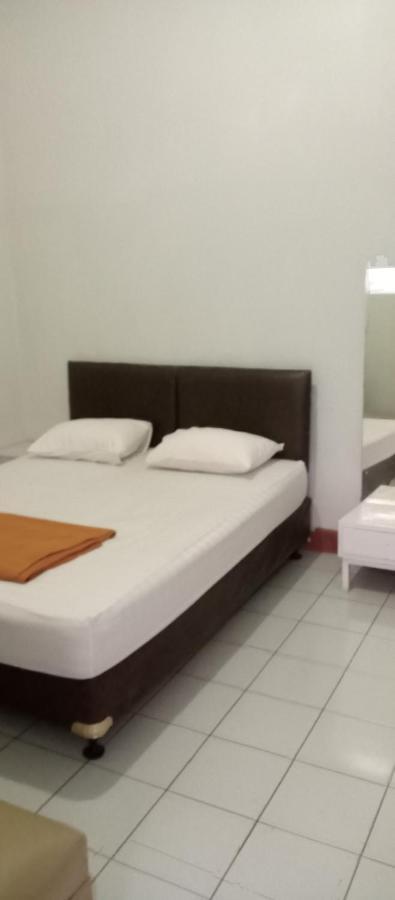 Hotel Maya Tegal  Zewnętrze zdjęcie