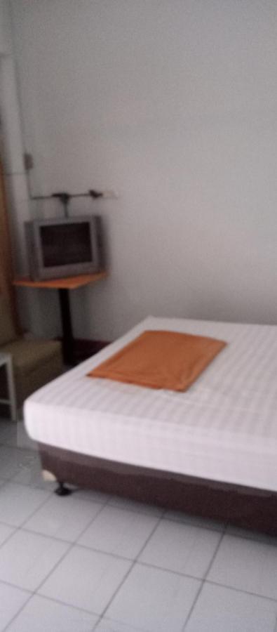 Hotel Maya Tegal  Zewnętrze zdjęcie