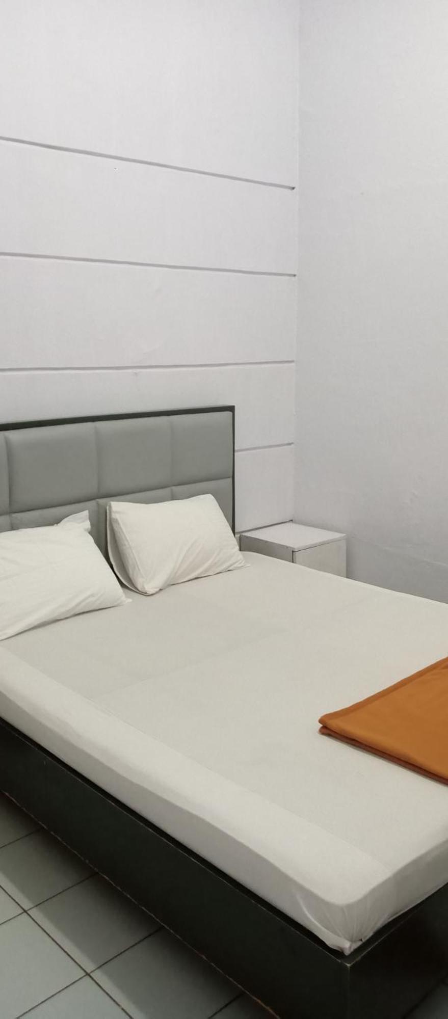 Hotel Maya Tegal  Zewnętrze zdjęcie